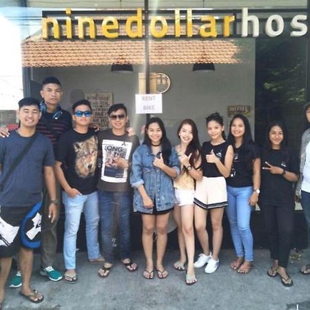 Nine Dollar Hostel Legian Esterno foto